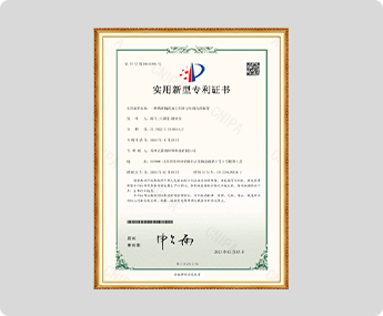 一种精密陶瓷加工用多方位斜孔的装置